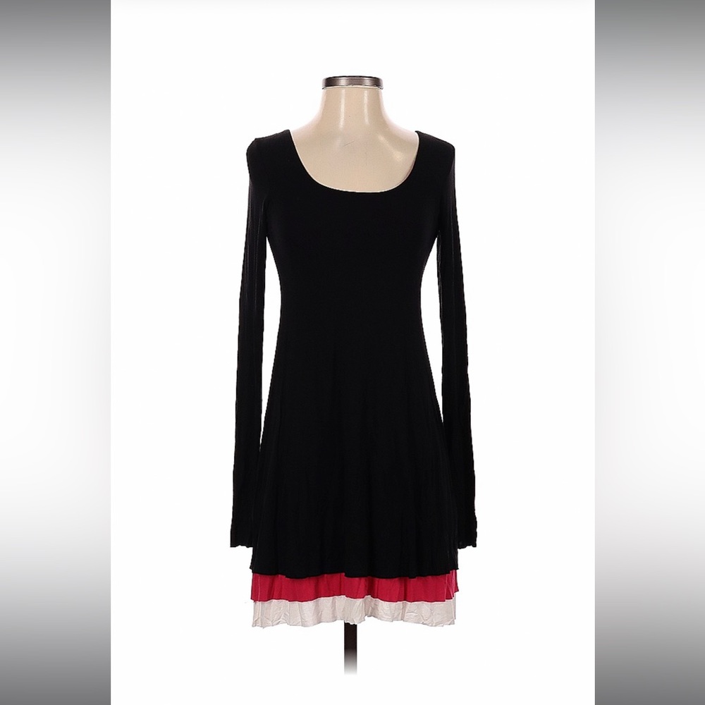 Bailey 44 Black Knit Lined Dress With Asymmetrical Pink White Hem Bottom Small